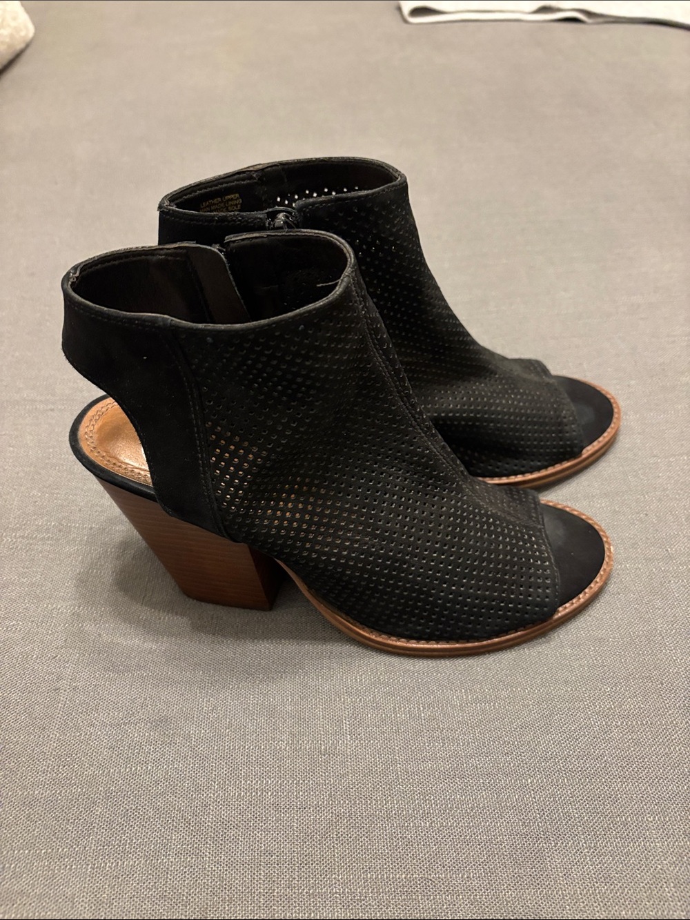 Gianni Bini Black Open-Toe Perforated Block Heel Ankle Sandals